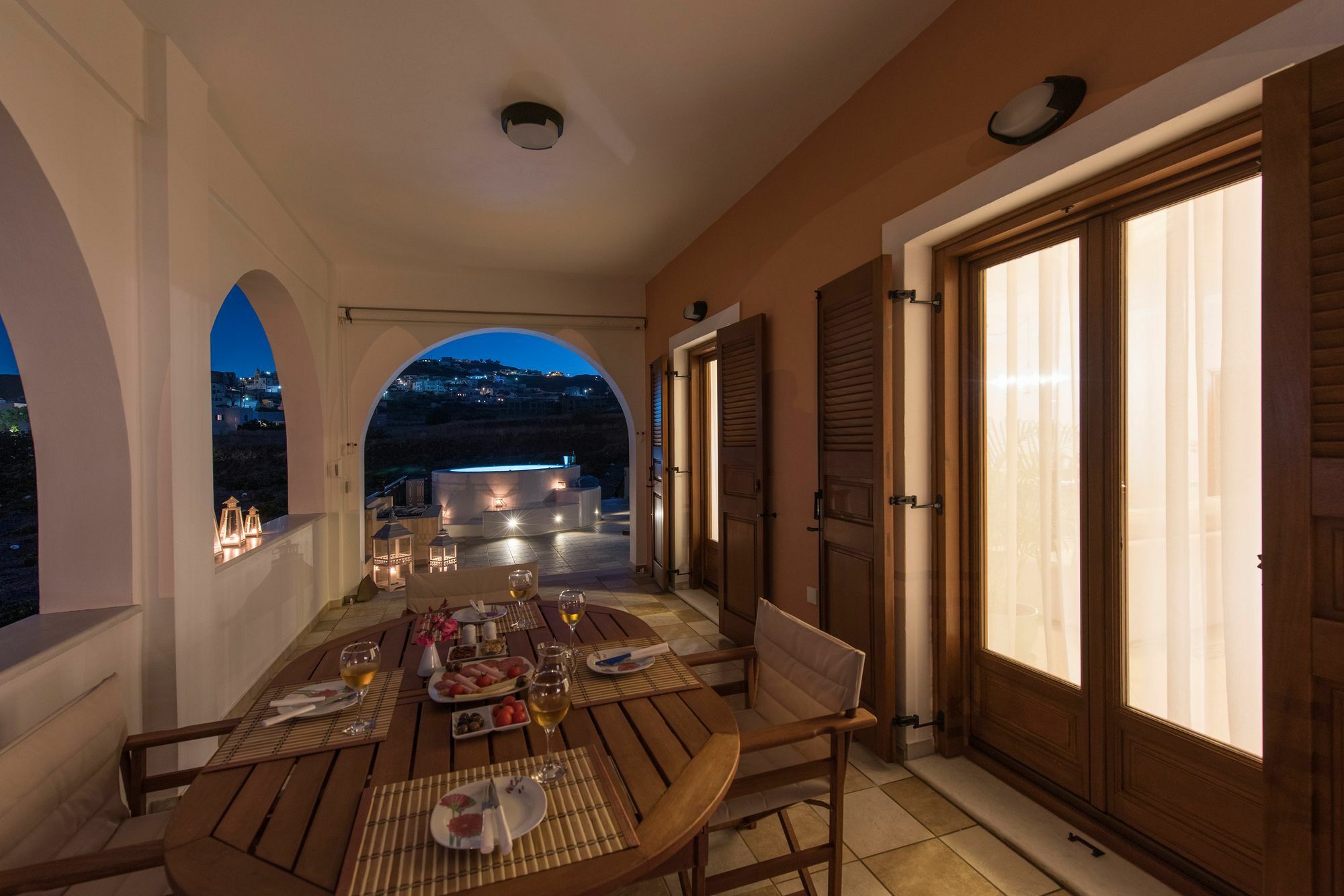 Vineyard Exclusive Suites Акротири Экстерьер фото