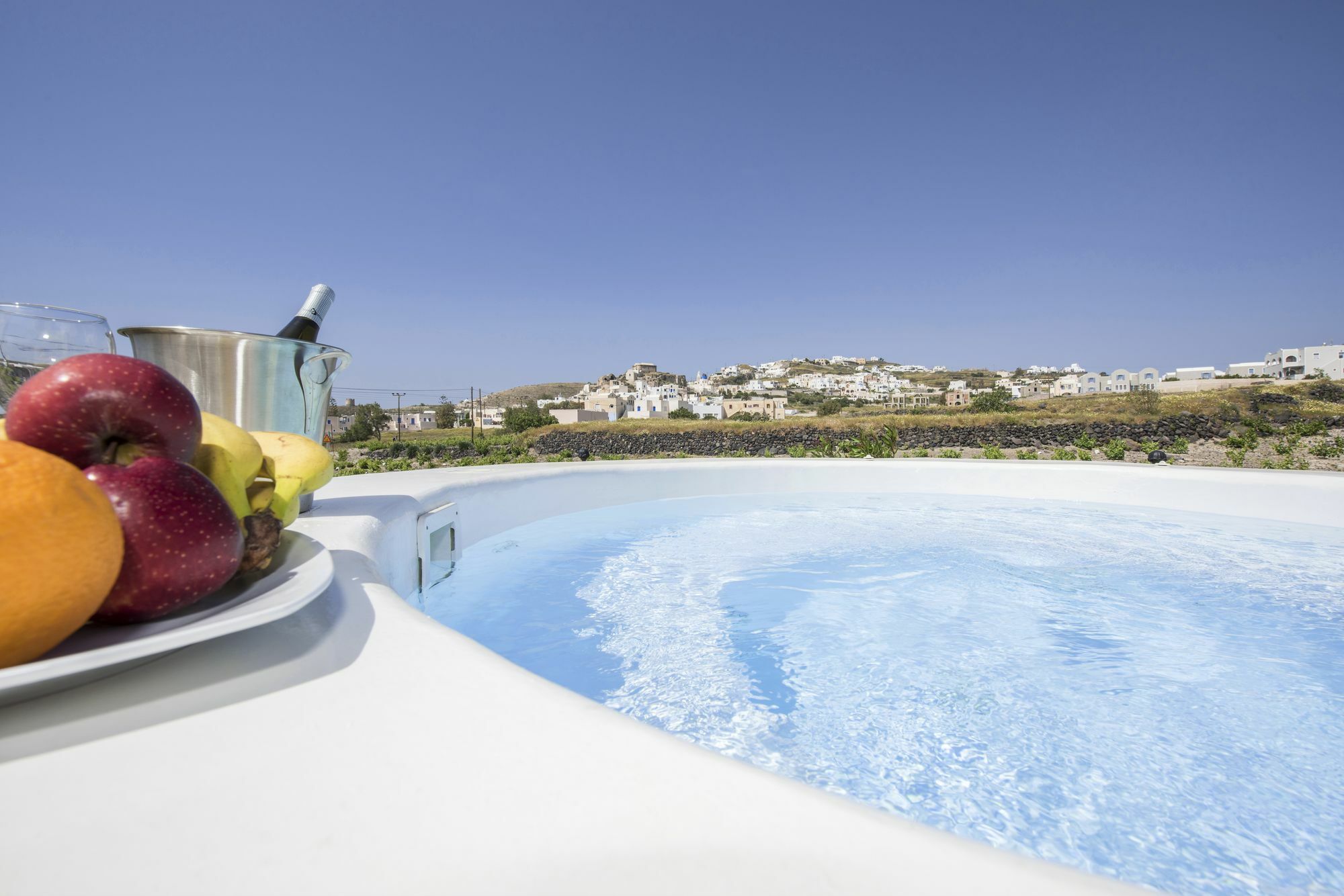 Vineyard Exclusive Suites Акротири Экстерьер фото